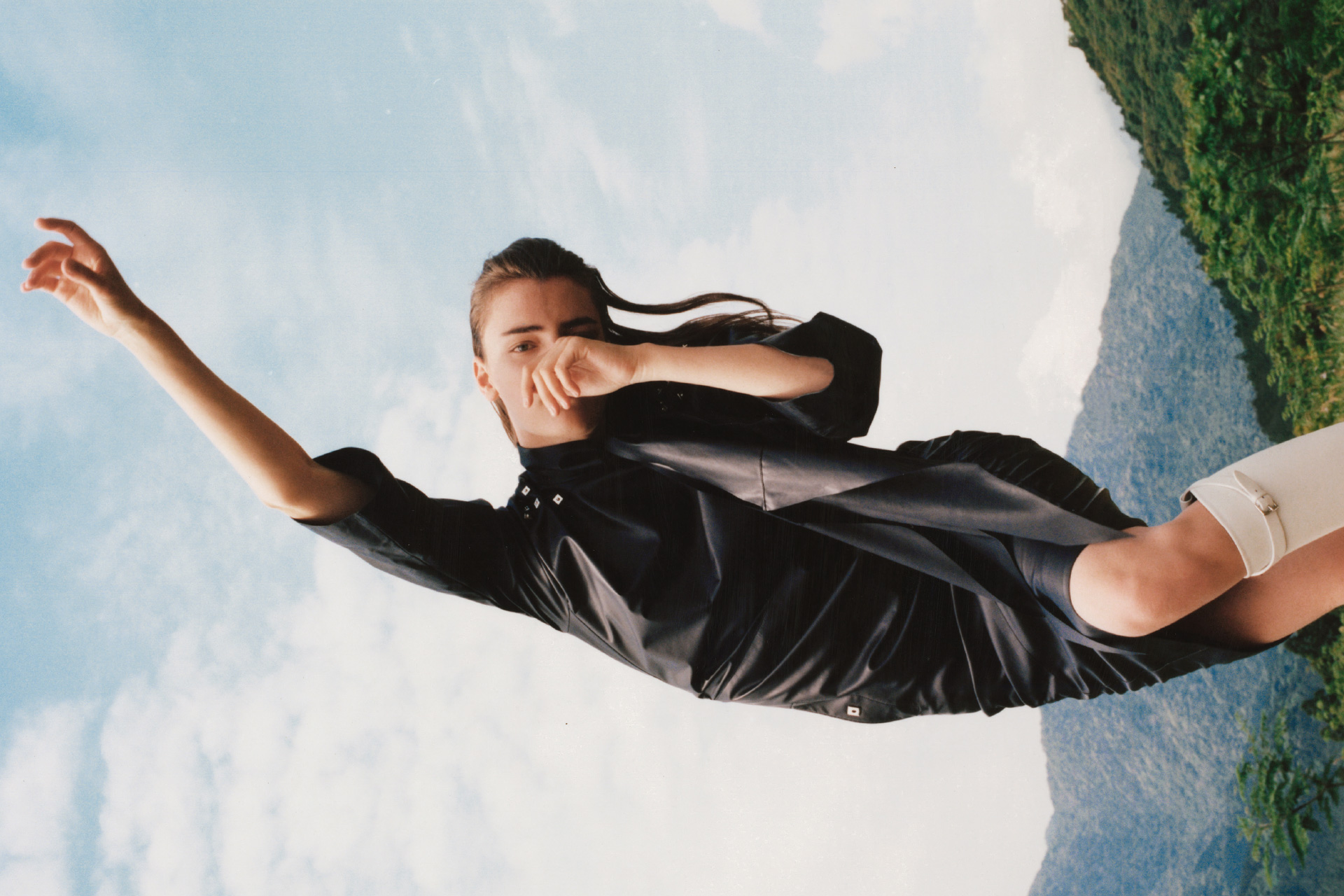 Le Monde d'Hermes, AW18, Benjamin Grillon, Tom Johnson, Laura Kampman, Vanessa Reid, JR Production