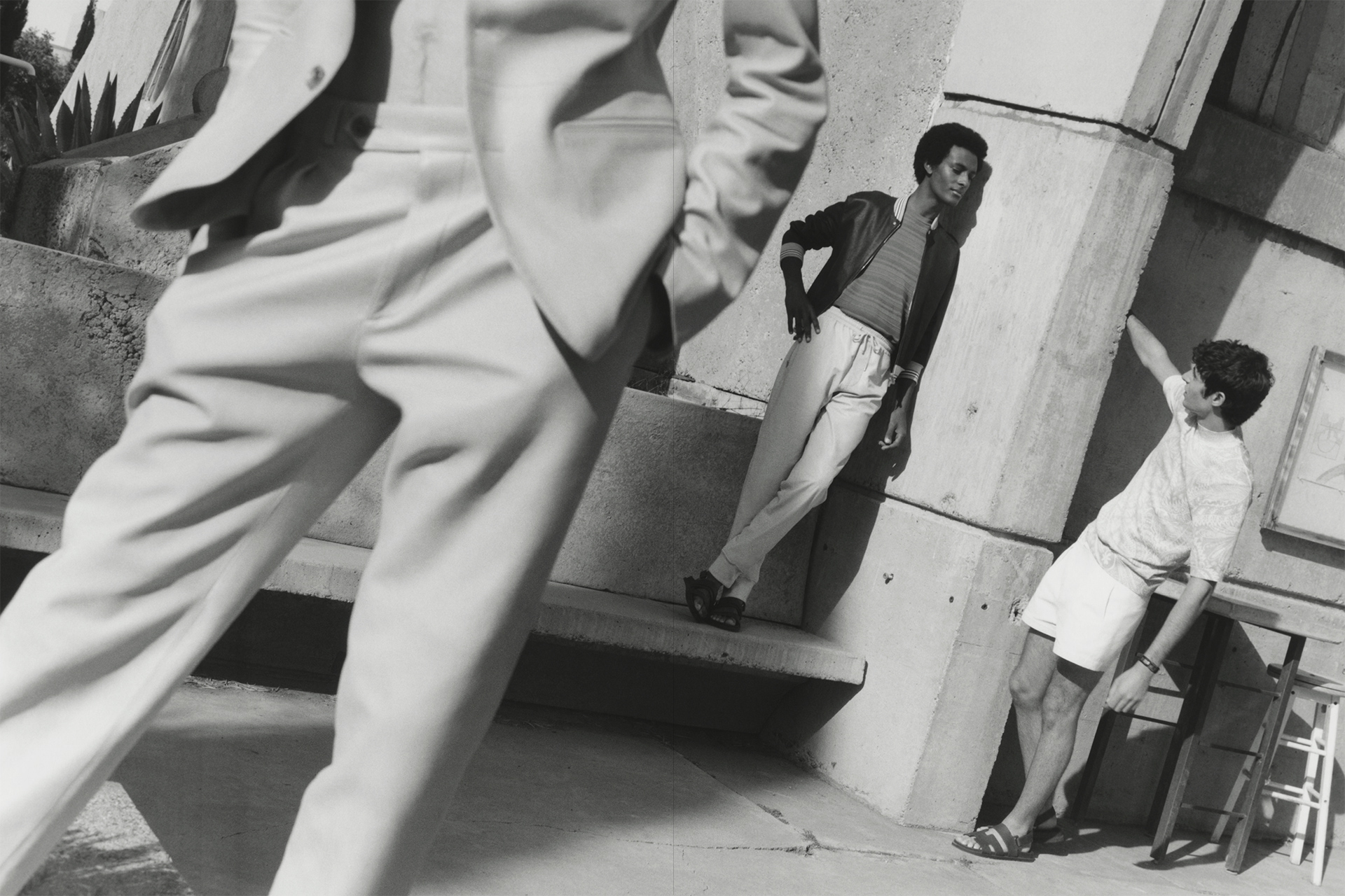 Le Monde d'Hermes, SS19, Benjamin Grillon, Pierre-Alexis Dumas, Olivier Wicker, Marion Berrin, Samuel Bradley, Lara Giliberto, Théo de Gueltz, Marius W Hansen, Nico Krijno, Sam Rock, Marcus Schaefer, David Ha, Armelle de Sainte Marie, Thomas Bird, Beat Bolliger, Lyson Marchessault, Vanessa Reid, Anne Sbiera, Lisa Jahovic, Kitten Production, JN Production, Jessica Pichet