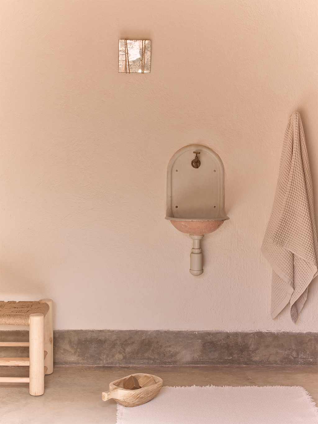 Zara Home, SS19, Campaign, Benjamin Grillon, David Abrahams, Charlotte de la Grandiere, JN Production, Rose, Art Direction, Creative Direction, Campaign, Morocco, Studio Private, Woodchip, Arvi Nigol